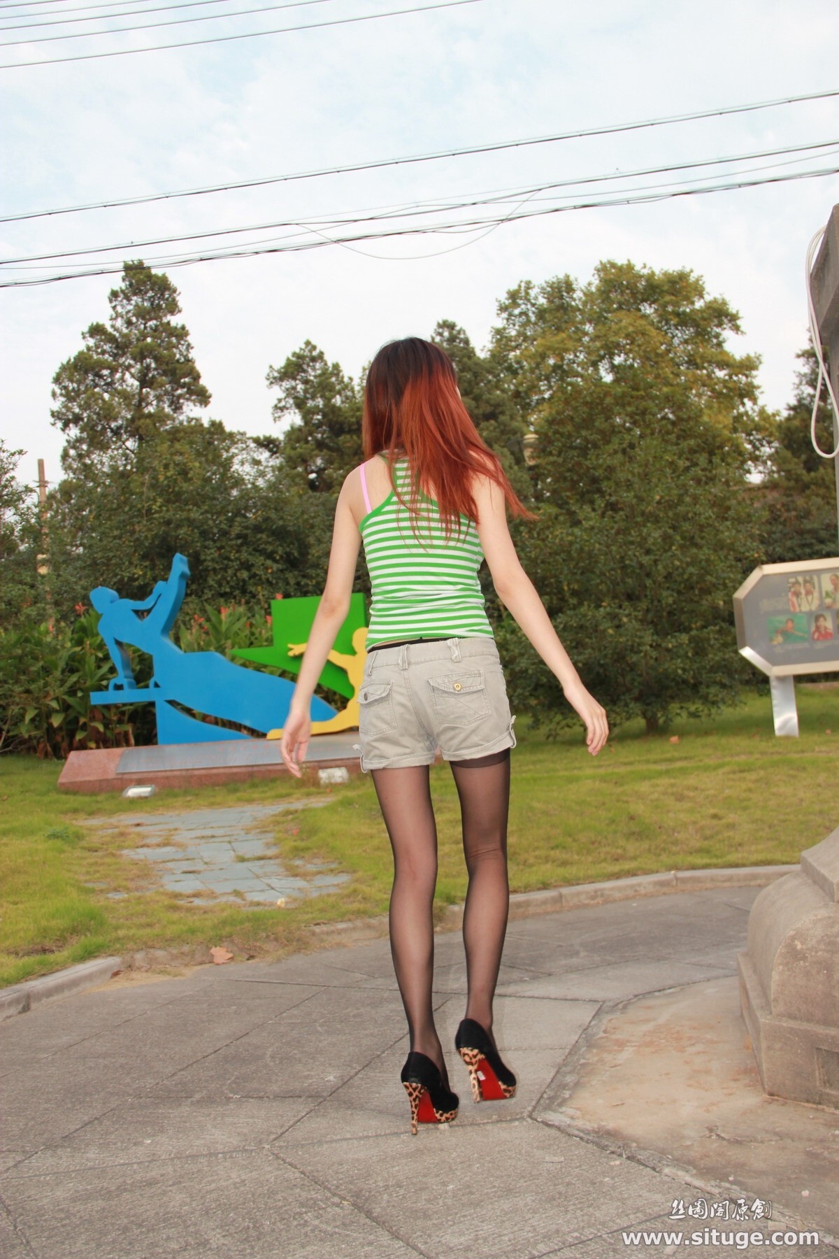 NO.040 PeiPei [STG] 絲圖閣 20110921  国内美腿模特套图